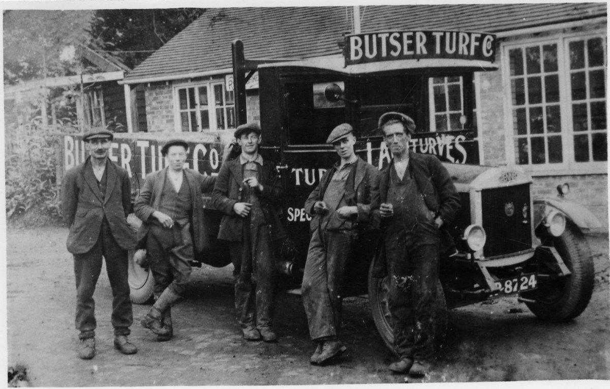 Radford Bridge café